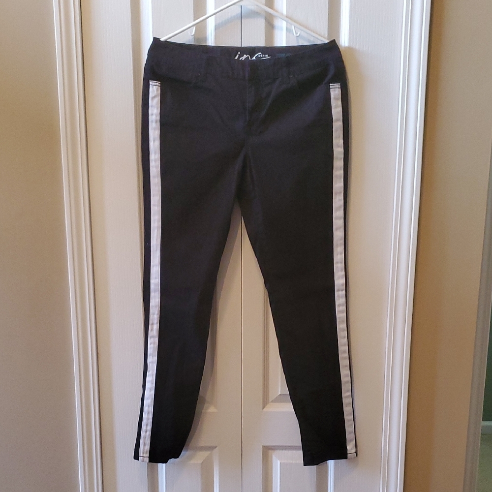 INC International Concepts Black Skinny Leg Jeans